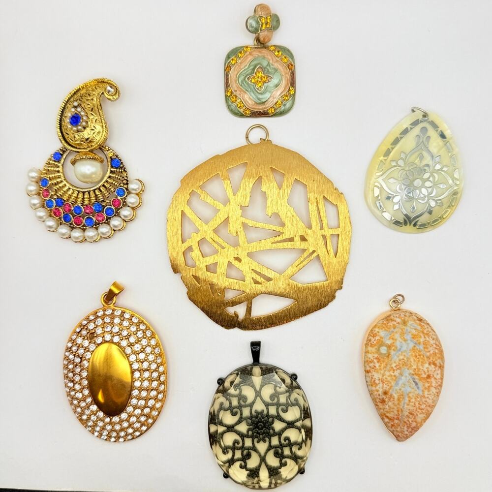 Lot of 7 Vintage Large Pendants MOP Filigree Stone India Gold Silver Tone